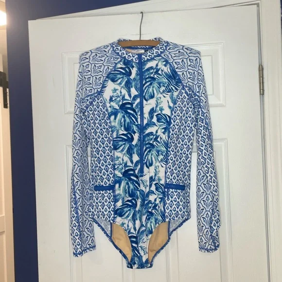 CABANA LIFE NWT UPF 50 Sun Protective zip-front unisuit in blue/white - small - Picture 2 of 6